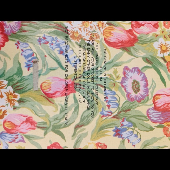 Collectible 16” Porcelain Doll Ballet Dancer Tutus - Picture 9 of 10